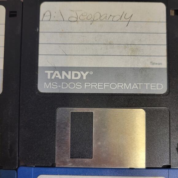 Vintage GameTek Floppy Disk Games Jeopardy, Card Shark, Family Fued LOT Untested - Picture 11 of 14